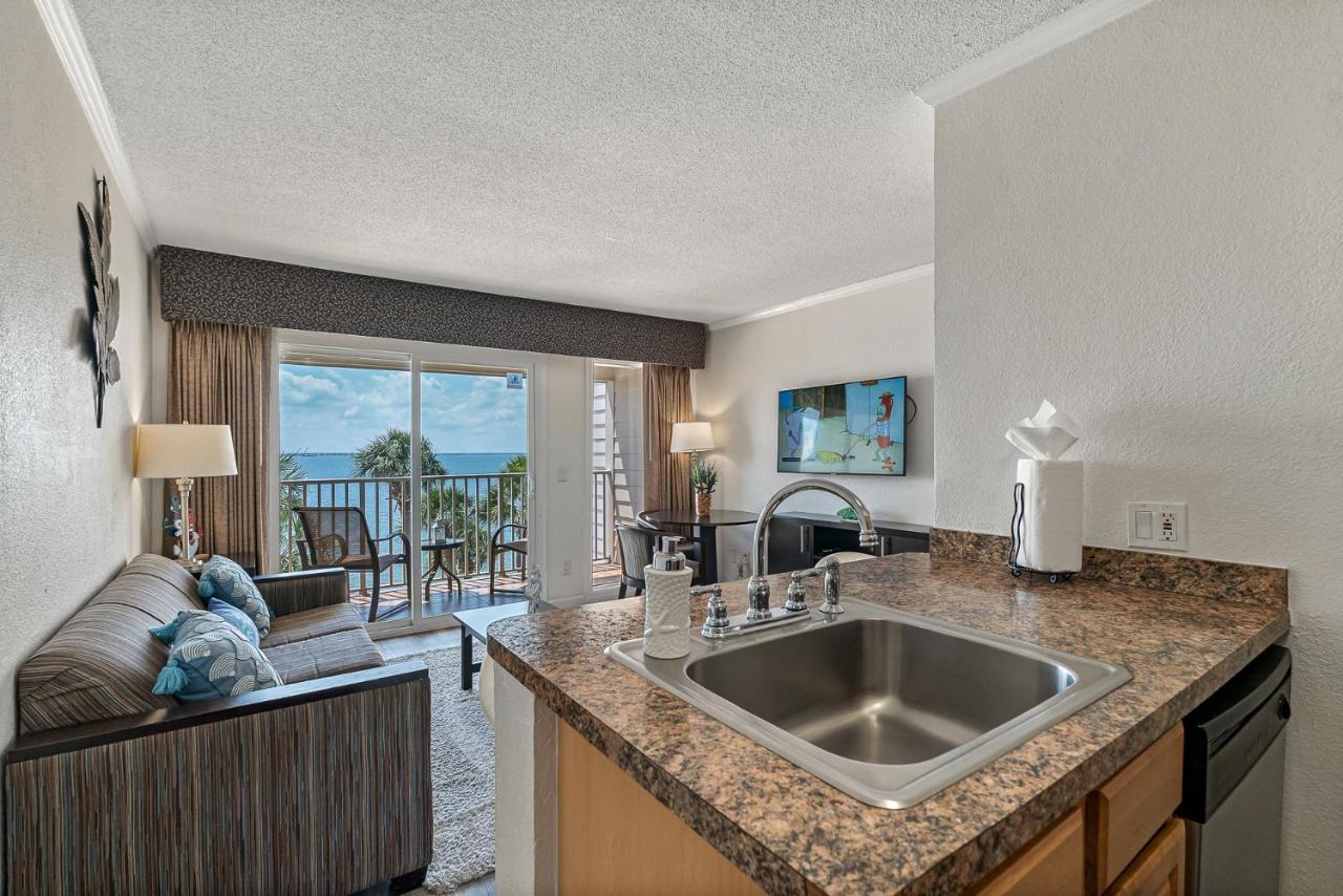 Wake Up To Ocean Views From Your Private Balcony 坦帕 外观 照片