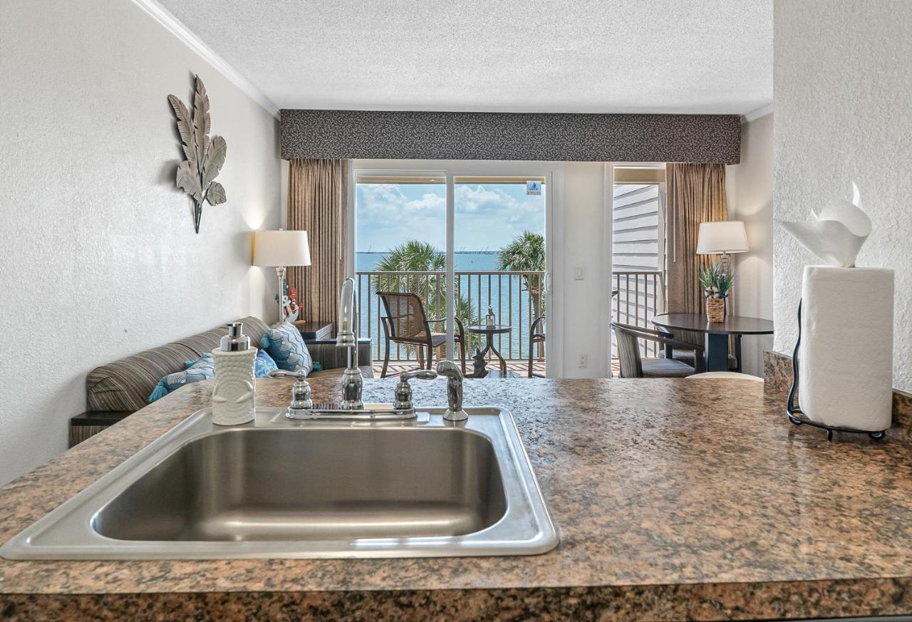 Wake Up To Ocean Views From Your Private Balcony 坦帕 外观 照片